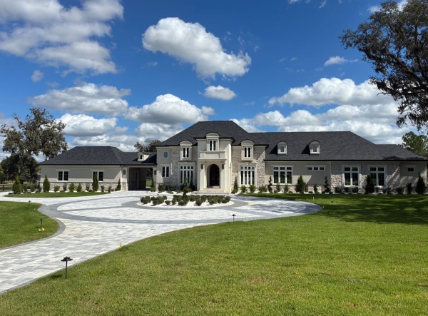 Home Window Tinting in Wesley Chapel, FL (1)